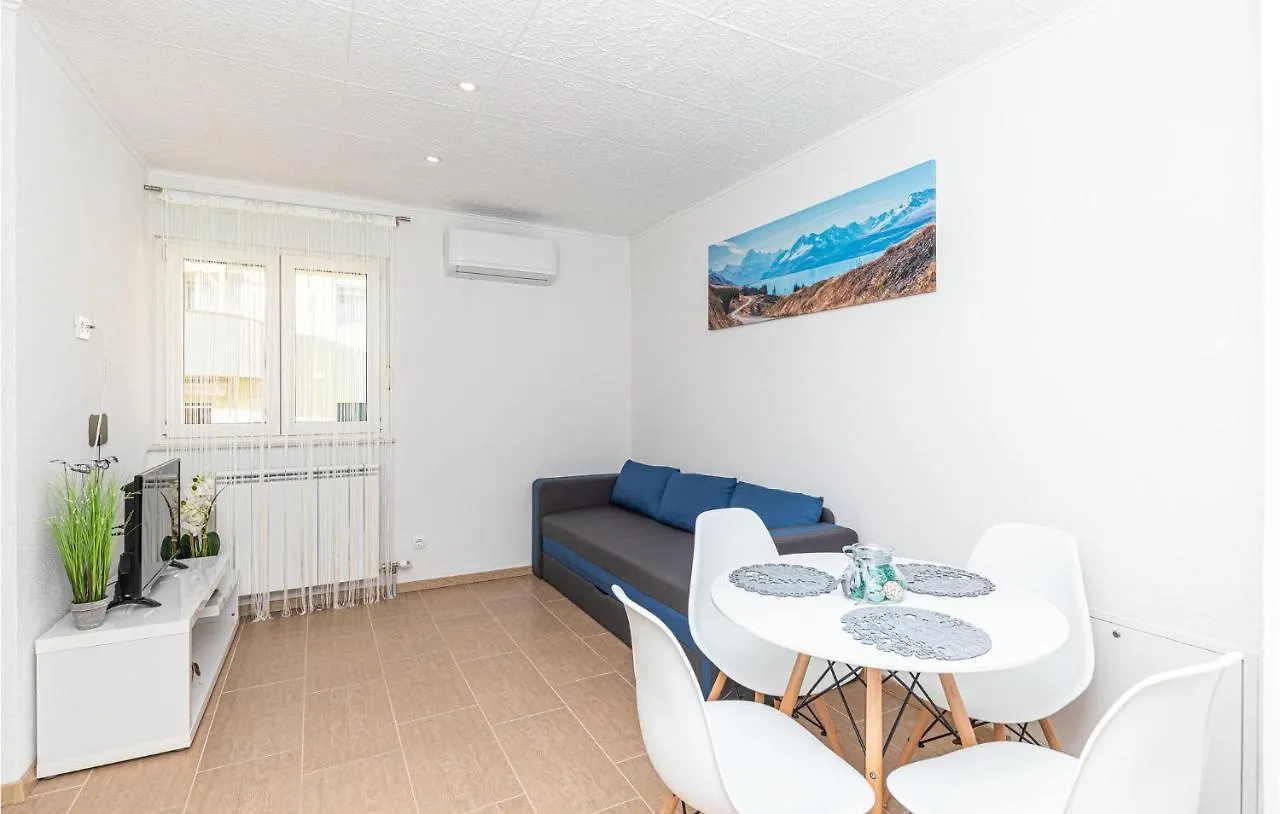 Lovely Apartment In Kastel Luksic With Wifi Kastela 0*,  Croatia