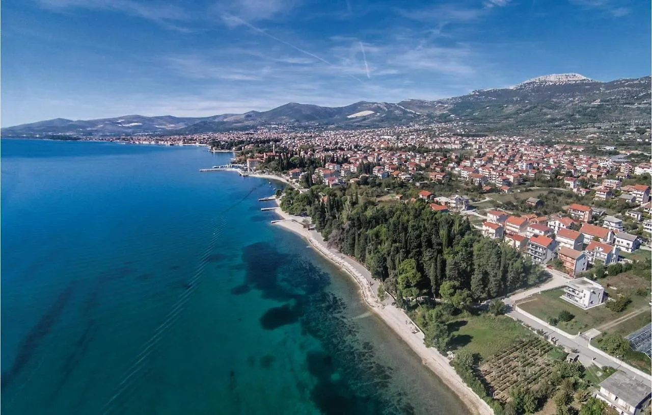 Lovely Apartment In Kastel Luksic With Wifi Kastela 0*,  Croatia
