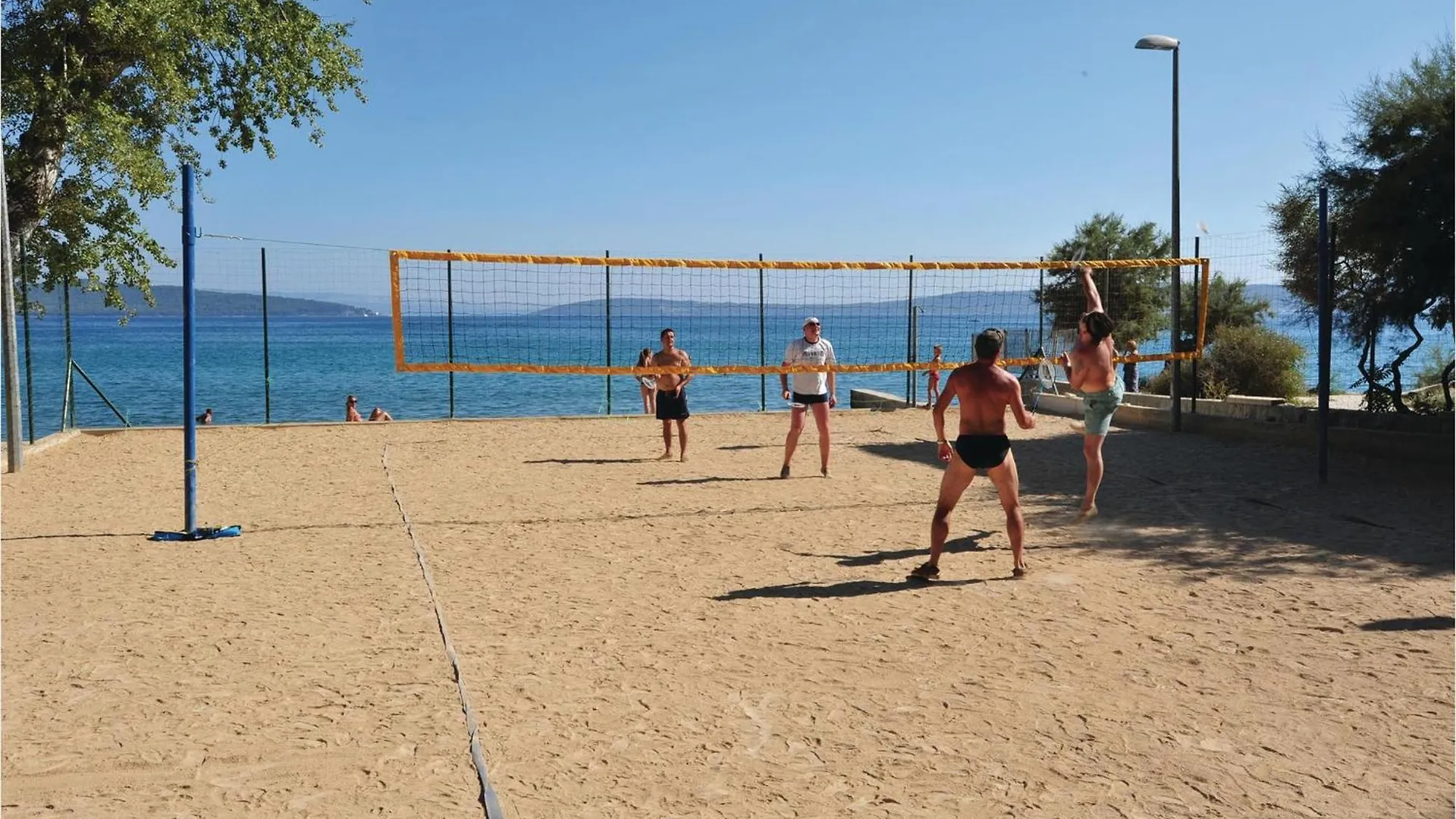 Lovely Apartment In Kastel Luksic With Wifi Kastela Croatia